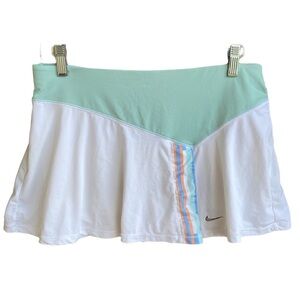 Nike Dry Fit White Tennis Skirt Size Medium